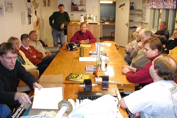 novmeeting14.jpg (55245 bytes)