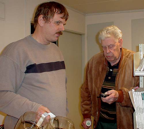 boys8.jpg (36381 bytes)